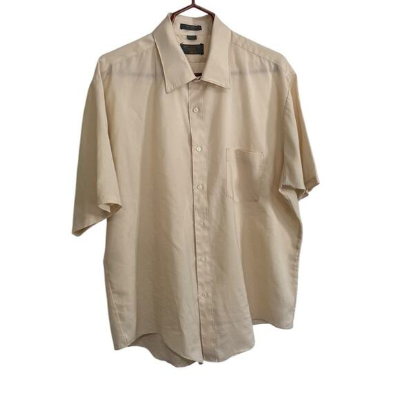 VTG Van Heusen Super Silk Men's Short Sleeve Casual Dress Shirt Neck 17 1/2 READ - Picture 1 of 10